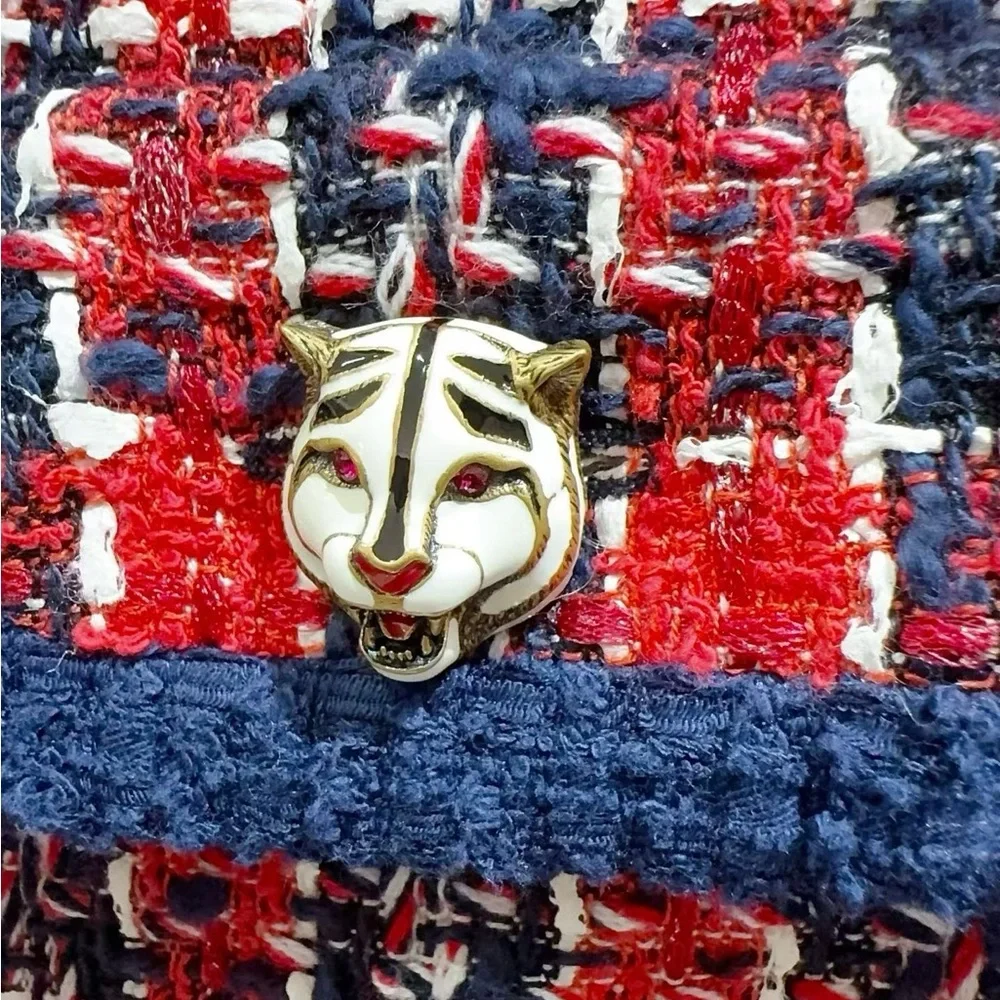 ❌sold❌Authentic Gucci Red and Blue Tweed Jacket - Picture 3 of 6